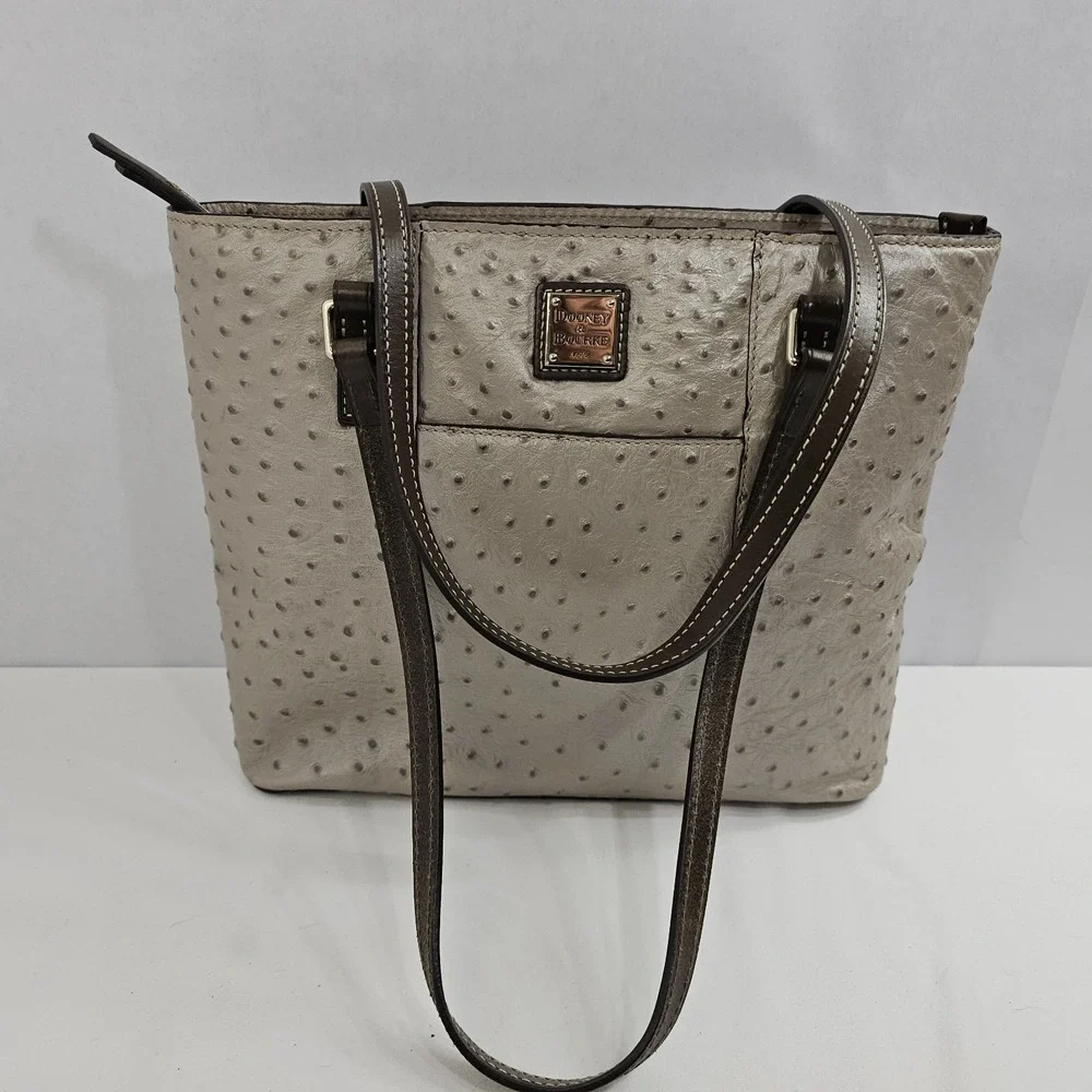 VTG AMAZING COND Dooney Bourke Ostrich Embossed Leather Tote Purse‎ EUC